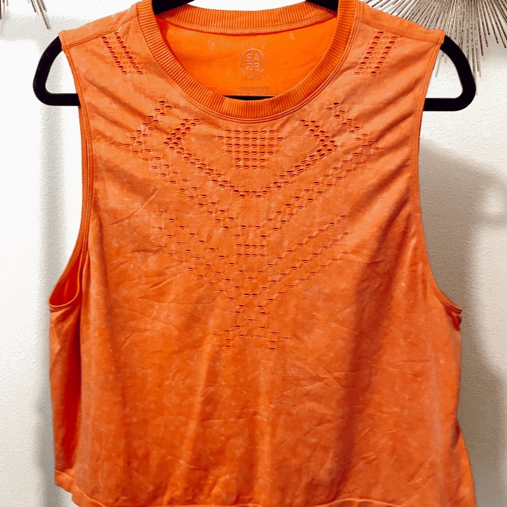 MUSCLE TANK